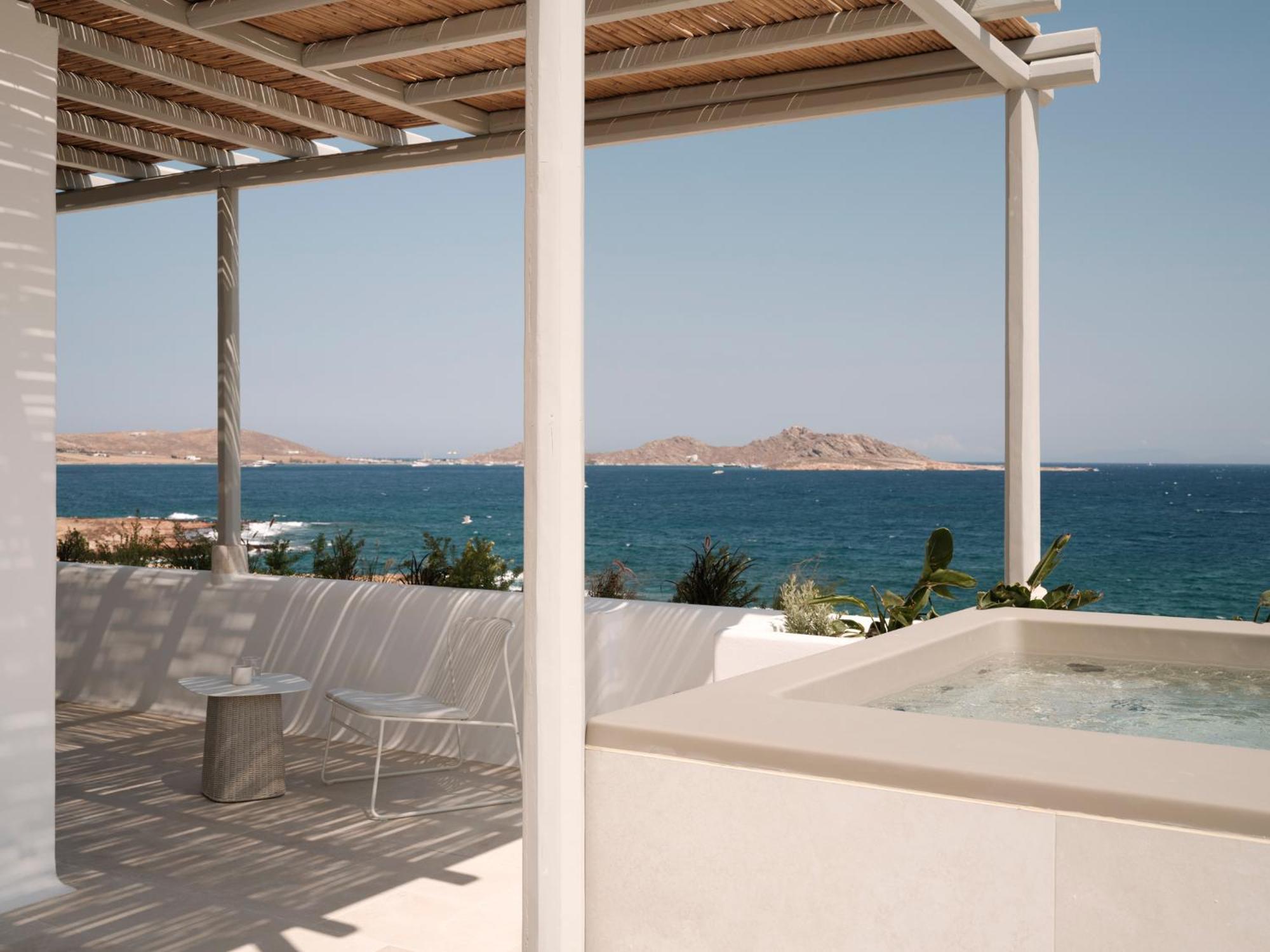 Akria Seaside Suites Naoussa Exterior foto