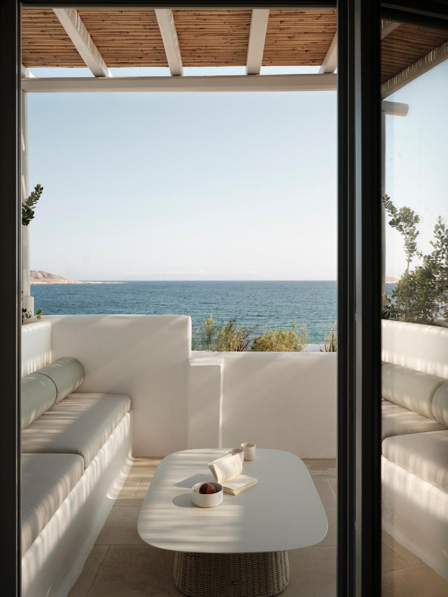 Akria Seaside Suites Naoussa Exterior foto